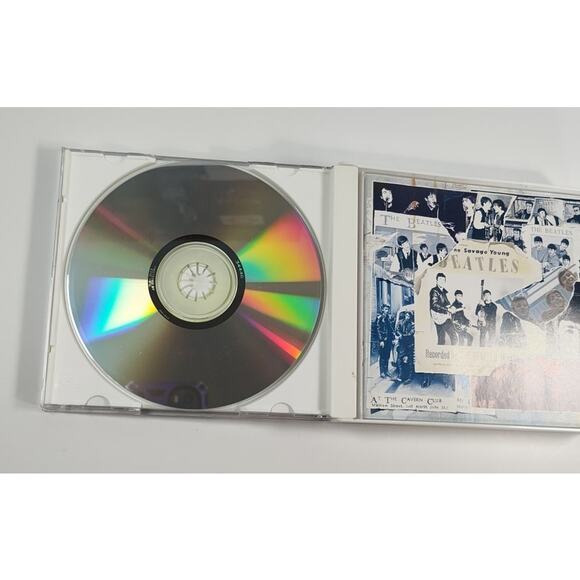 The Beatles Anthology 1 Set Includes 2 CD's and Booklet - Picture 5 of 10